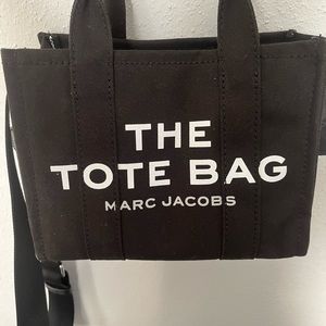 The Small Tote Marc Jacobs